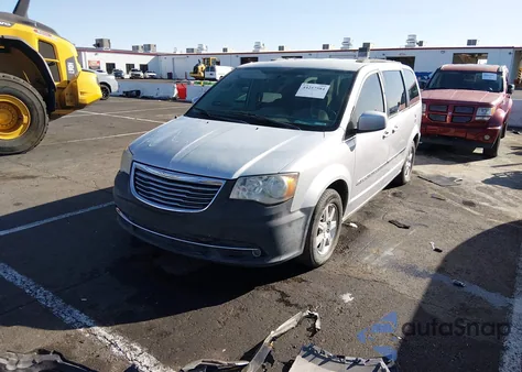 2012 Chrysler Town & Country Touring из США, поврежденный, VIN 2C4RC1BG3CR375387